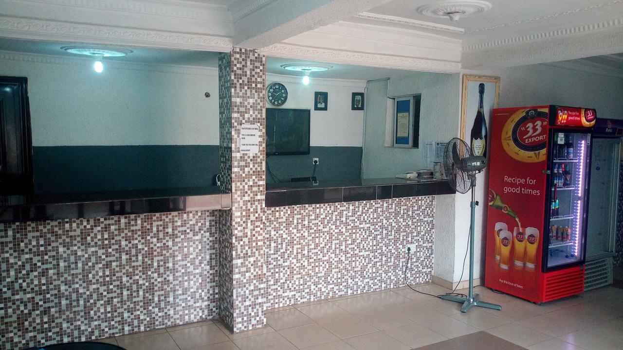 Da 411 Hotel Ibadan Exterior photo